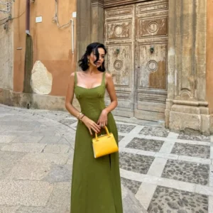 Velmara Green Split Maxi Dress – Elegant Sleeveless Holiday Gown