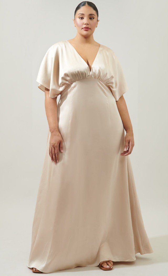 curve-friendly maxi dress